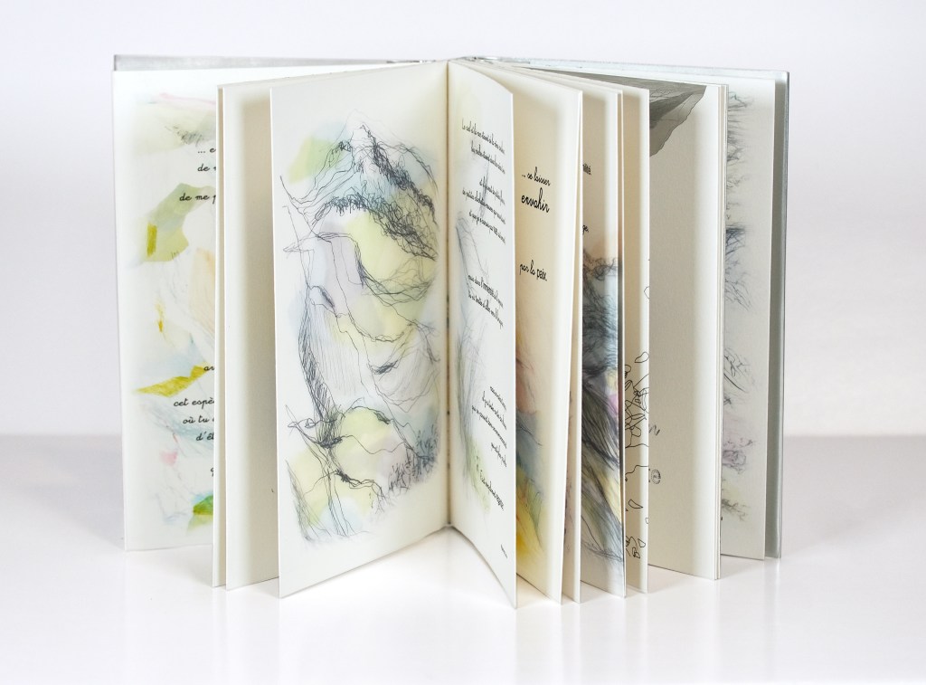 La mémoire du lieu, livre d'artiste réalisé par Marie J. Roy